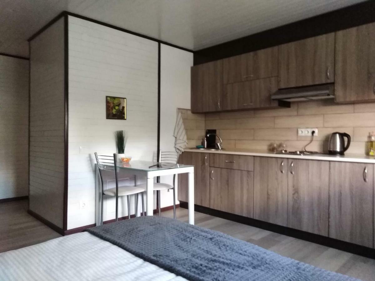 Solana Apartment ชึโตเมอร์ ภายนอก รูปภาพ